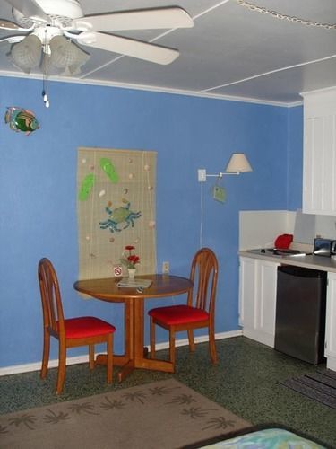 Knolls Court Motel Matlacha Екстериор снимка